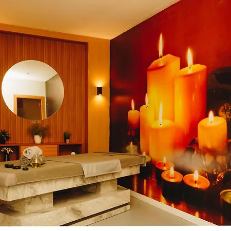 Aparthotel Double Bond 5*
