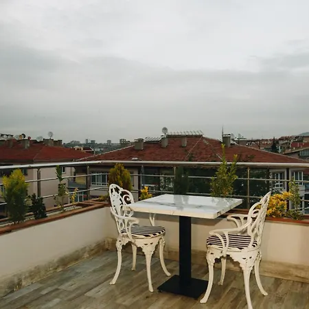 Double Bond Aparthotel 5*